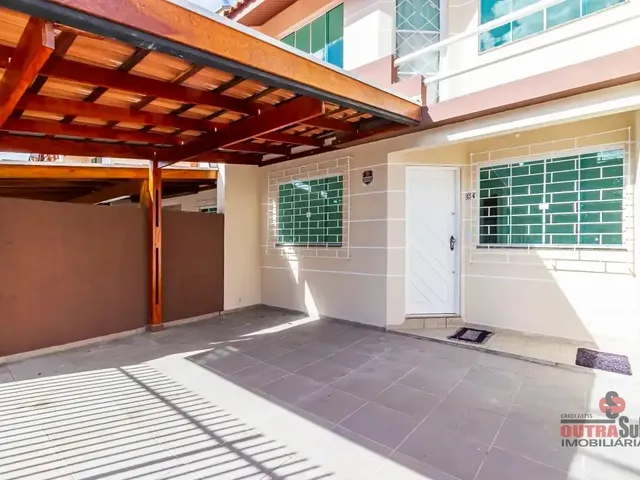 Sobrado com 117m² 3 quartos e 1 banheiro, à venda, no bairro Alto Boqueirão em Curitiba