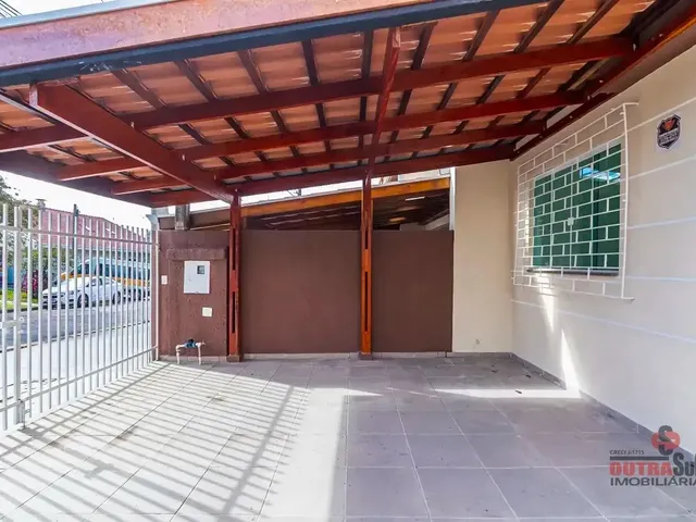 Sobrado com 117m² 3 quartos e 1 banheiro, à venda, no bairro Alto Boqueirão em Curitiba