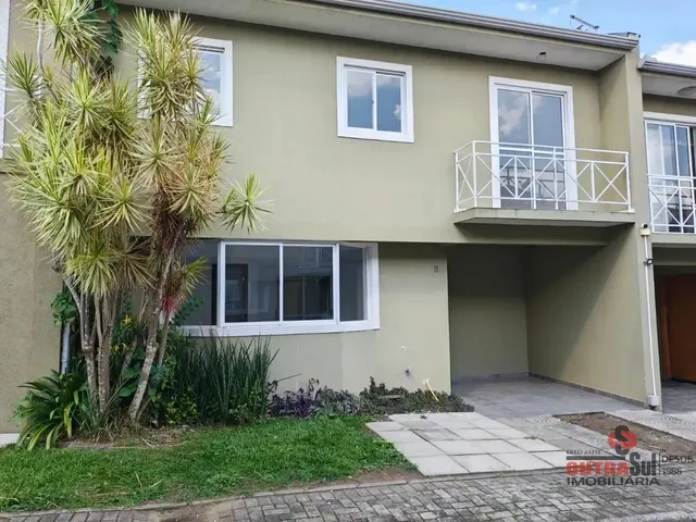 Sobrado com 116m² 3 quartos e 3 banheiros, para alugar, no bairro Capão Raso em Curitiba