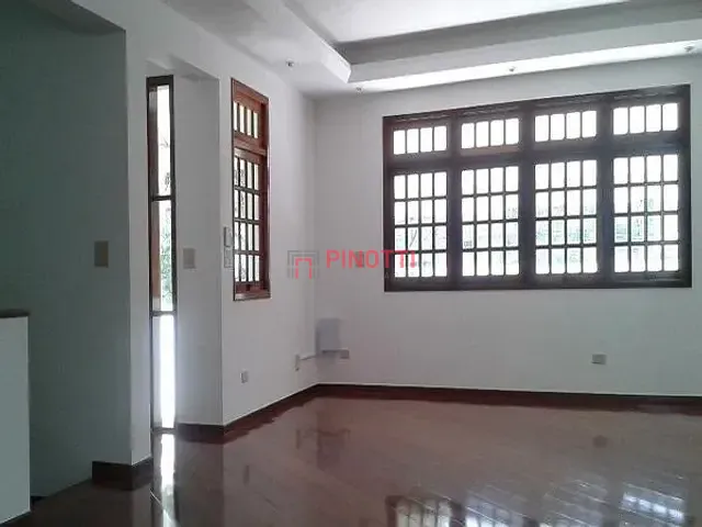 Sobrado 4 quartos e 3 banheiros, à venda, no bairro Jardim do Mar em São Bernardo do Campo