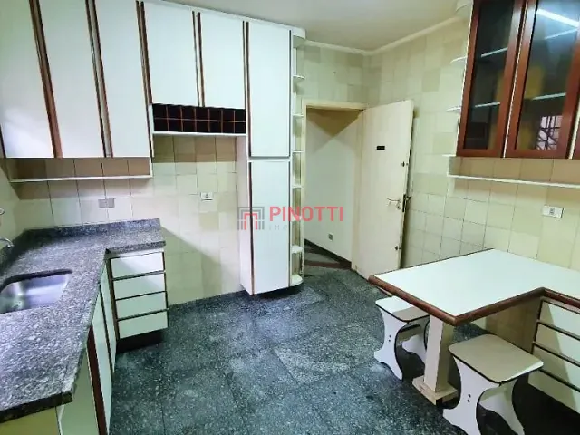 Sobrado 3 quartos e 2 banheiros, à venda, no bairro Vila Álvaro Marques em São Bernardo do Campo