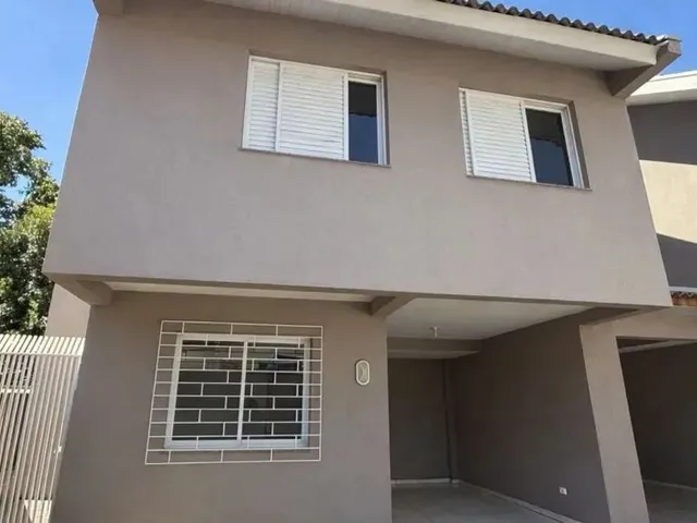 Sobrado com 132m² 3 quartos e 2 banheiros, à venda, no bairro São Braz em Curitiba