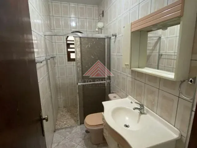 Sobrado com 125m² 4 quartos e 3 banheiros, à venda, no bairro Jardim Itapeva em Mauá