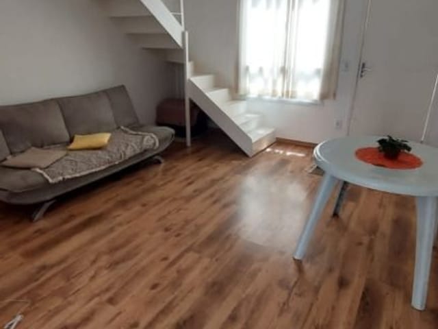 Sobrado com 75m² 2 quartos e 2 banheiros, à venda, no bairro Centro em Vargem Grande Paulista