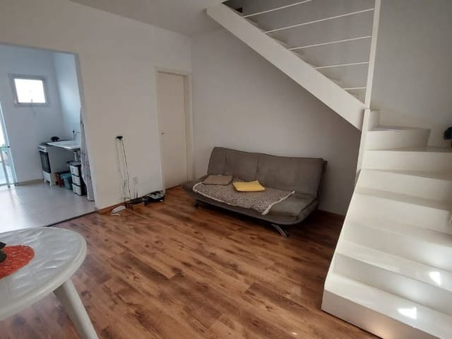 Sobrado com 75m² 2 quartos e 2 banheiros, à venda, no bairro Centro em Vargem Grande Paulista