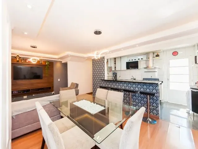 Sobrado com 214m² 3 quartos e 2 banheiros, à venda, no bairro Santa Felicidade em Curitiba