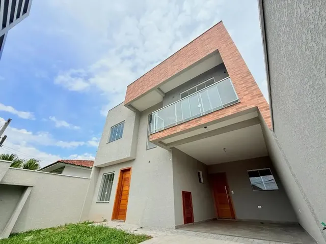 Sobrado com 129m² 3 quartos e 3 banheiros, à venda, no bairro São Braz em Curitiba