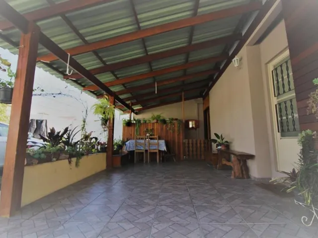 Sobrado com 113m² 3 quartos e 1 banheiro, para alugar, no bairro Santa Felicidade em Curitiba