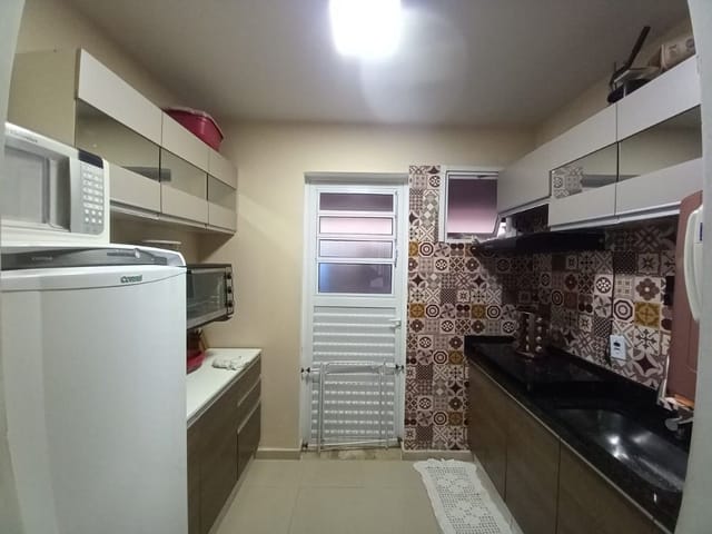 Sobrado com 48m² 2 quartos e 2 banheiros, à venda, no bairro Aguassaí em Cotia