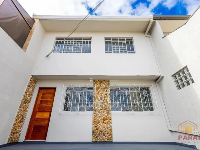 Sobrado com 129m² 3 quartos e 1 banheiro, para alugar, no bairro Fanny em Curitiba