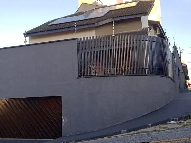 Sobrado com 250m² 3 quartos e 2 banheiros, à venda, no bairro Vila Guarani em Mauá