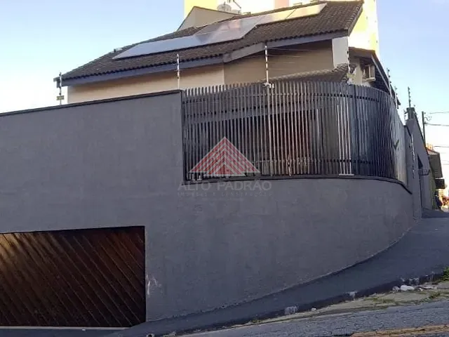 Sobrado com 250m² 3 quartos e 2 banheiros, à venda, no bairro Vila Guarani em Mauá