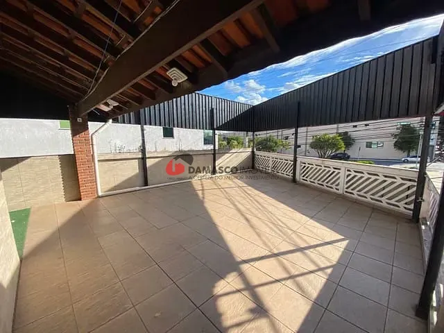 Sobrado com 250m², para alugar, no bairro Barcelona em São Caetano do Sul