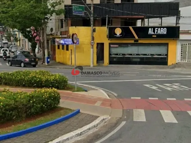 Sobrado com 250m², para alugar, no bairro Barcelona em São Caetano do Sul