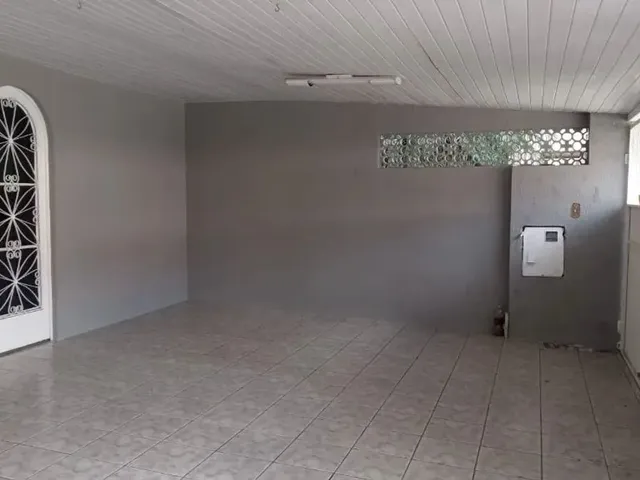 Sobrado com 280m² 3 quartos e 3 banheiros, para alugar, no bairro Tarumã em Curitiba
