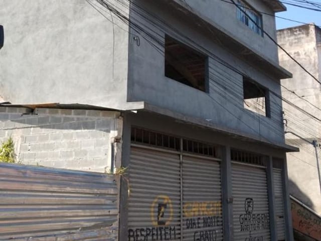 Sobrado com 125m² 2 quartos e 1 banheiro, à venda, no bairro Jardim Veloso em Osasco