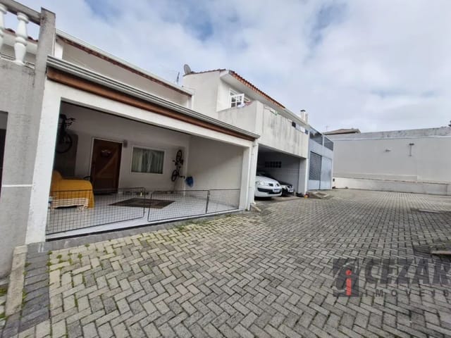Casa com 75m² 3 quartos e 1 banheiro, à venda, no bairro Bairro Alto em Curitiba