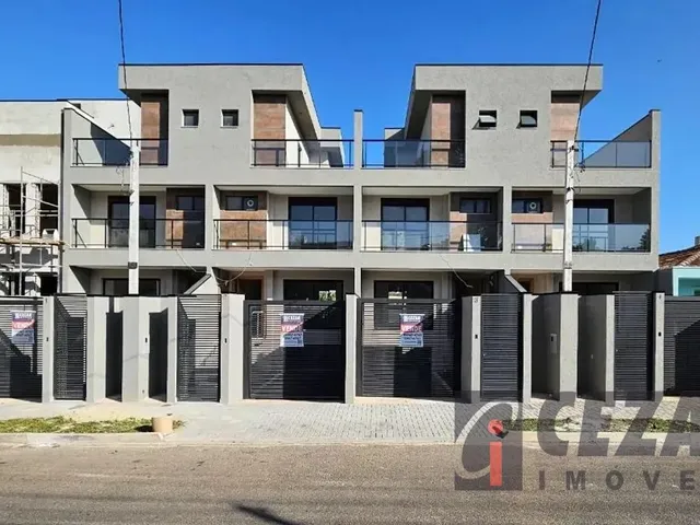 Sobrado com 120m² 3 quartos e 1 banheiro, à venda, no bairro Bom Retiro em Curitiba