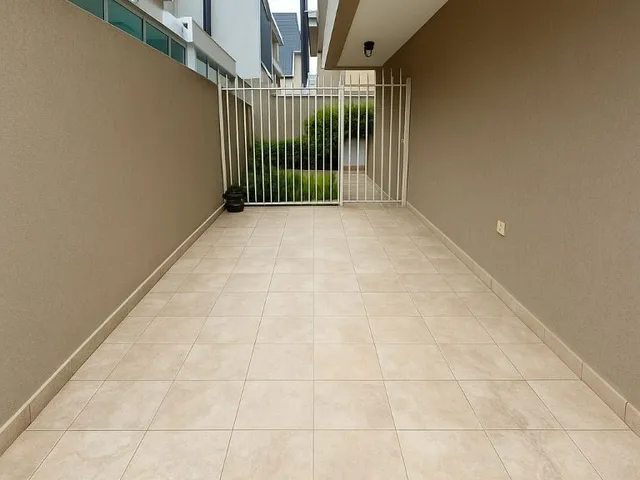 Sobrado com 132m² 3 quartos e 2 banheiros, à venda, no bairro Boqueirão em Curitiba