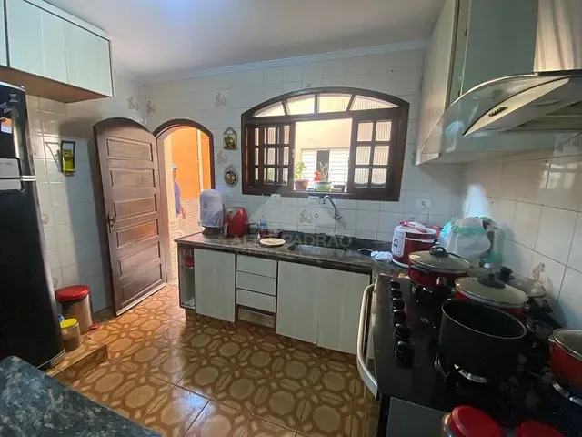 Sobrado com 125m² 4 quartos e 3 banheiros, à venda, no bairro Jardim Alzira Franco em Santo André