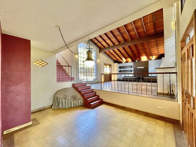 Sobrado com 1107m² 4 quartos e 4 banheiros, à venda, no bairro Altos de São Fernando em Jandira