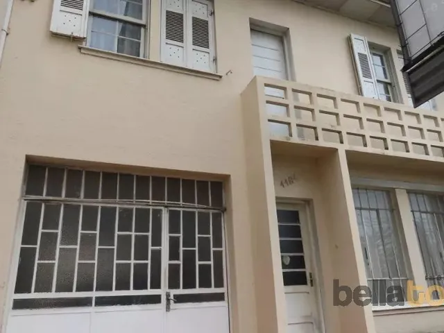 Sobrado com 321m² 7 quartos e 5 banheiros, à venda, no bairro Alto da Glória em Curitiba