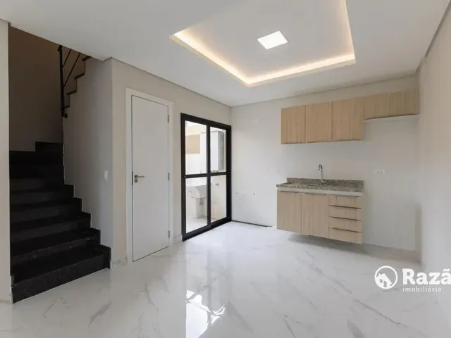 Casa 3 quartos e 4 banheiros, para alugar, no bairro Bairro Alto em Curitiba