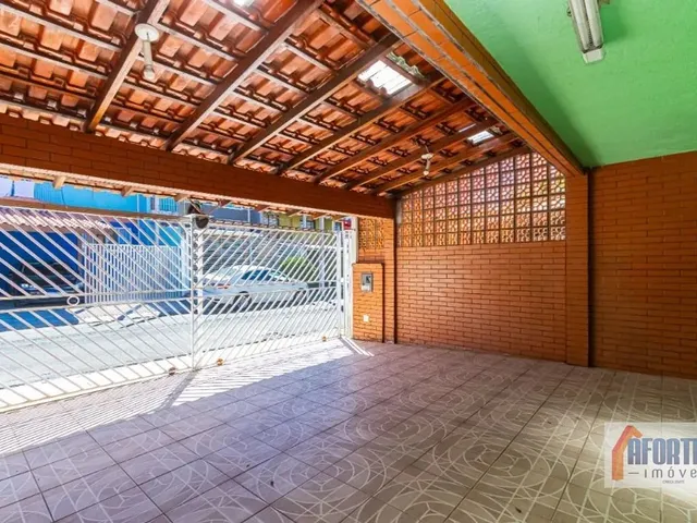 Casa com 122m² 3 quartos e 2 banheiros, à venda, no bairro Boqueirão em Curitiba