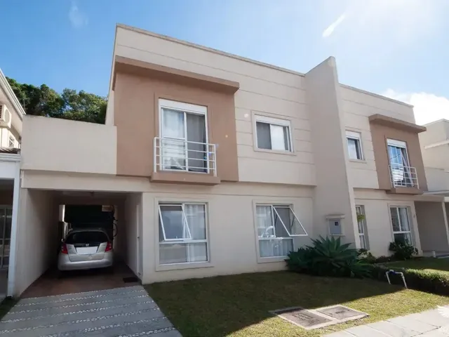 Casa 3 quartos e 3 banheiros, à venda, no bairro Abranches em Curitiba