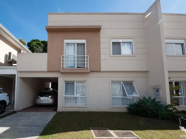 Casa 3 quartos e 3 banheiros, à venda, no bairro Abranches em Curitiba