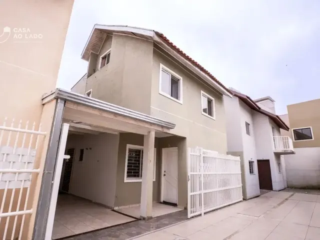 Sobrado 3 quartos e 3 banheiros, à venda, no bairro Uberaba em Curitiba