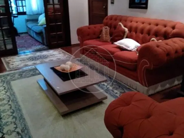 Sobrado com 266m² 3 quartos e 2 banheiros, à venda, no bairro Vila Emir em São Paulo