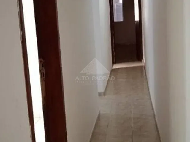 Sobrado com 152m² 4 quartos e 1 banheiro, à venda, no bairro Jardim Itapeva em Mauá