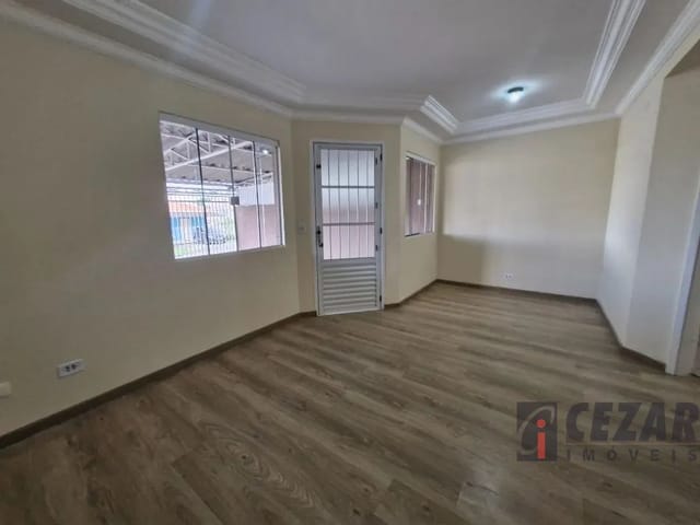Sobrado com 109m² 3 quartos e 1 banheiro, para alugar, no bairro Bairro Alto em Curitiba