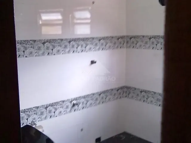 Sobrado 2 quartos e 1 banheiro, à venda, no bairro Vila Bocaina em Mauá