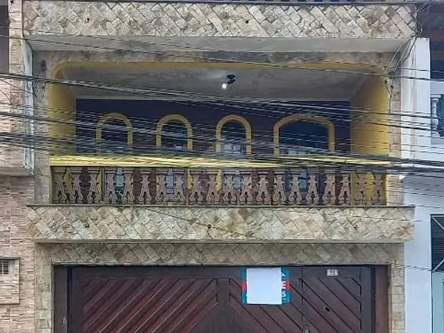 Sobrado com 125m² 2 quartos e 3 banheiros, à venda, no bairro Parque das Américas em Mauá