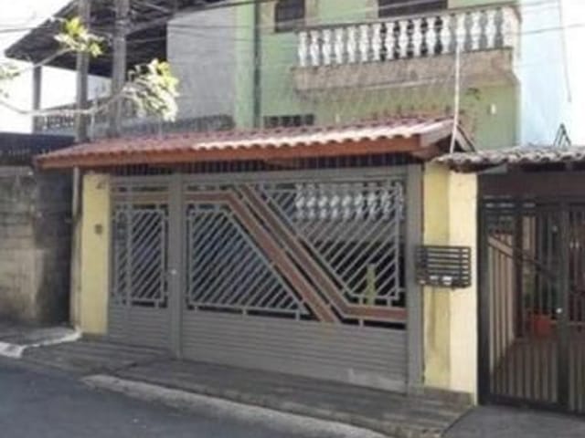 Sobrado com 300m² 3 quartos e 4 banheiros, à venda, no bairro Parque São George em Cotia