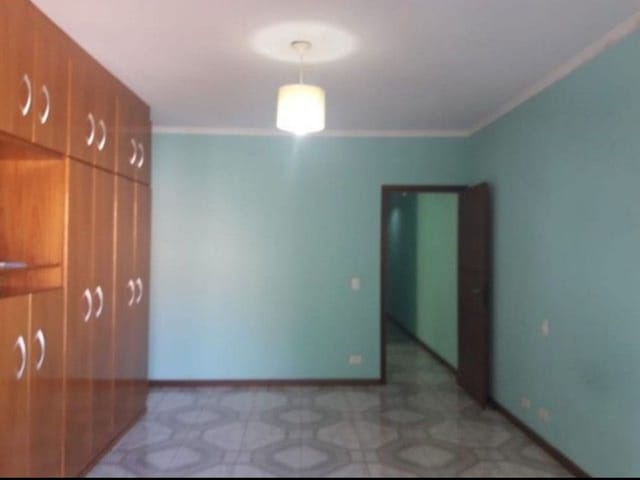 Sobrado com 300m² 3 quartos e 4 banheiros, à venda, no bairro Parque São George em Cotia
