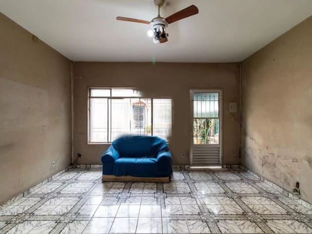 Sobrado com 100m² 2 quartos e 1 banheiro, à venda, no bairro Vila Menk em Osasco