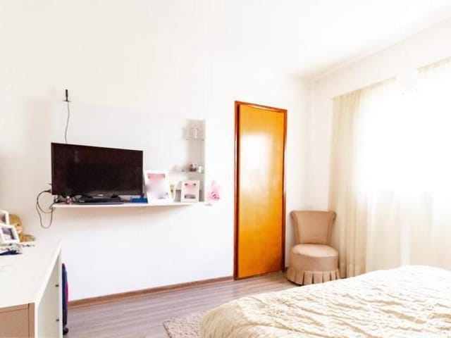 Sobrado com 210m² 3 quartos e 4 banheiros, à venda, no bairro Jardim das Acácias em São Paulo