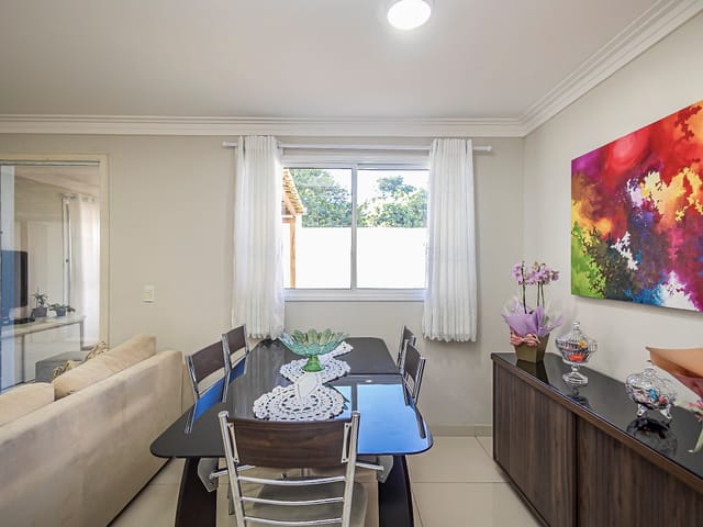 Sobrado com 132m² 3 quartos e 2 banheiros, à venda, no bairro Pilarzinho em Curitiba