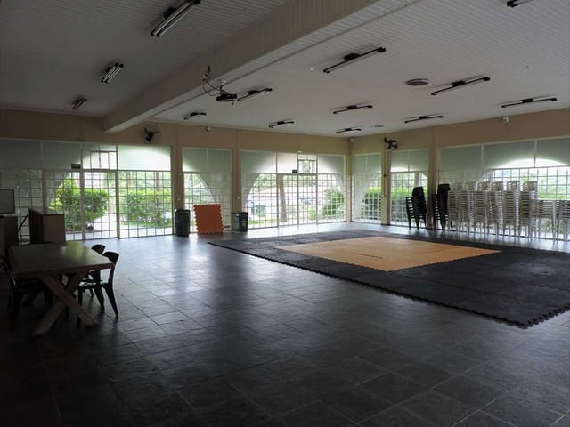 Sobrado com 720m² 4 quartos e 6 banheiros, à venda, no bairro Transurb em Itapevi