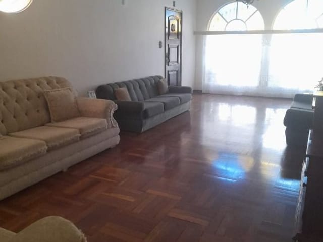 Sobrado com 185m² 4 quartos e 3 banheiros, à venda, no bairro Parque Jabaquara em São Paulo