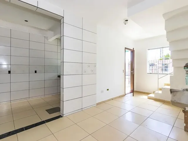 Casa com 45m² 1 quarto e 2 banheiros, à venda, no bairro Tatuquara em Curitiba