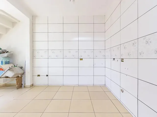Casa com 45m² 1 quarto e 2 banheiros, à venda, no bairro Tatuquara em Curitiba