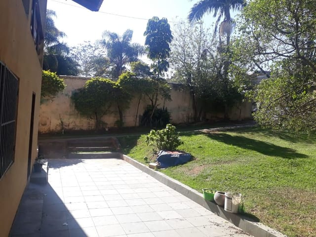 Sobrado com 450m² 4 quartos e 3 banheiros, à venda, no bairro Jardim Maria Tereza em Cotia