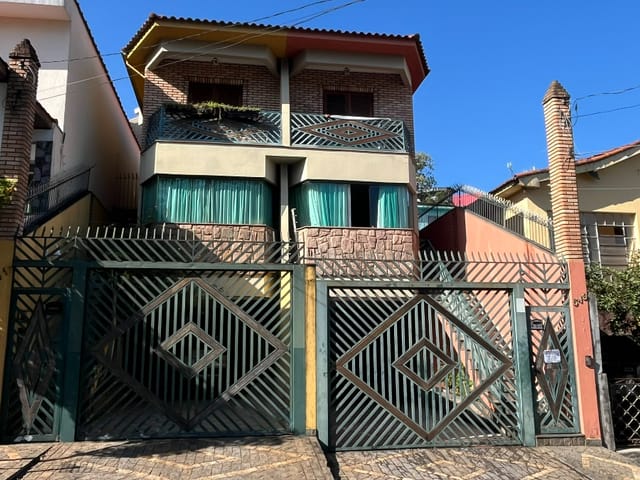 Sobrado com 196m² 4 quartos e 4 banheiros, à venda, no bairro Chácara Inglesa em São Paulo