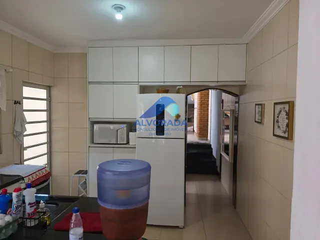 Sobrado com 160m² 3 quartos e 2 banheiros, à venda, no bairro Vista Verde em São José dos Campos