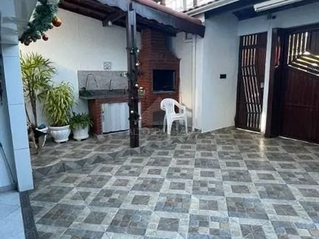 Sobrado 4 quartos e 5 banheiros, à venda, no bairro Jardim Araguaia em Mauá