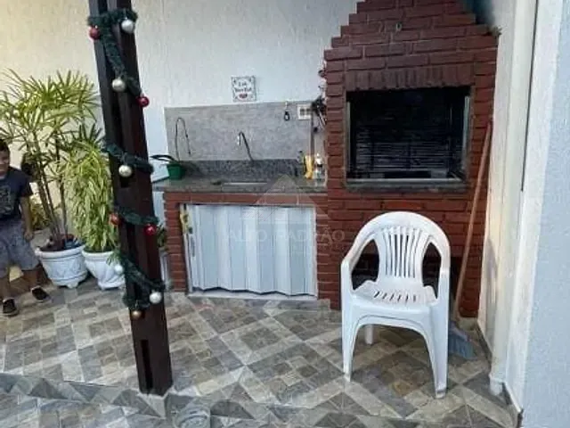 Sobrado 4 quartos e 5 banheiros, à venda, no bairro Jardim Araguaia em Mauá